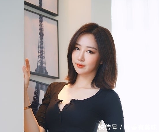 透露|唯美靓丽的紧身牛仔裤美女,清新动人,帅气中透露着时尚!