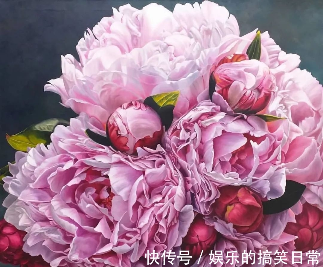 艺术家#“艳俗”的牡丹花,被这位女画家画成艺术品,感觉香气扑面而来