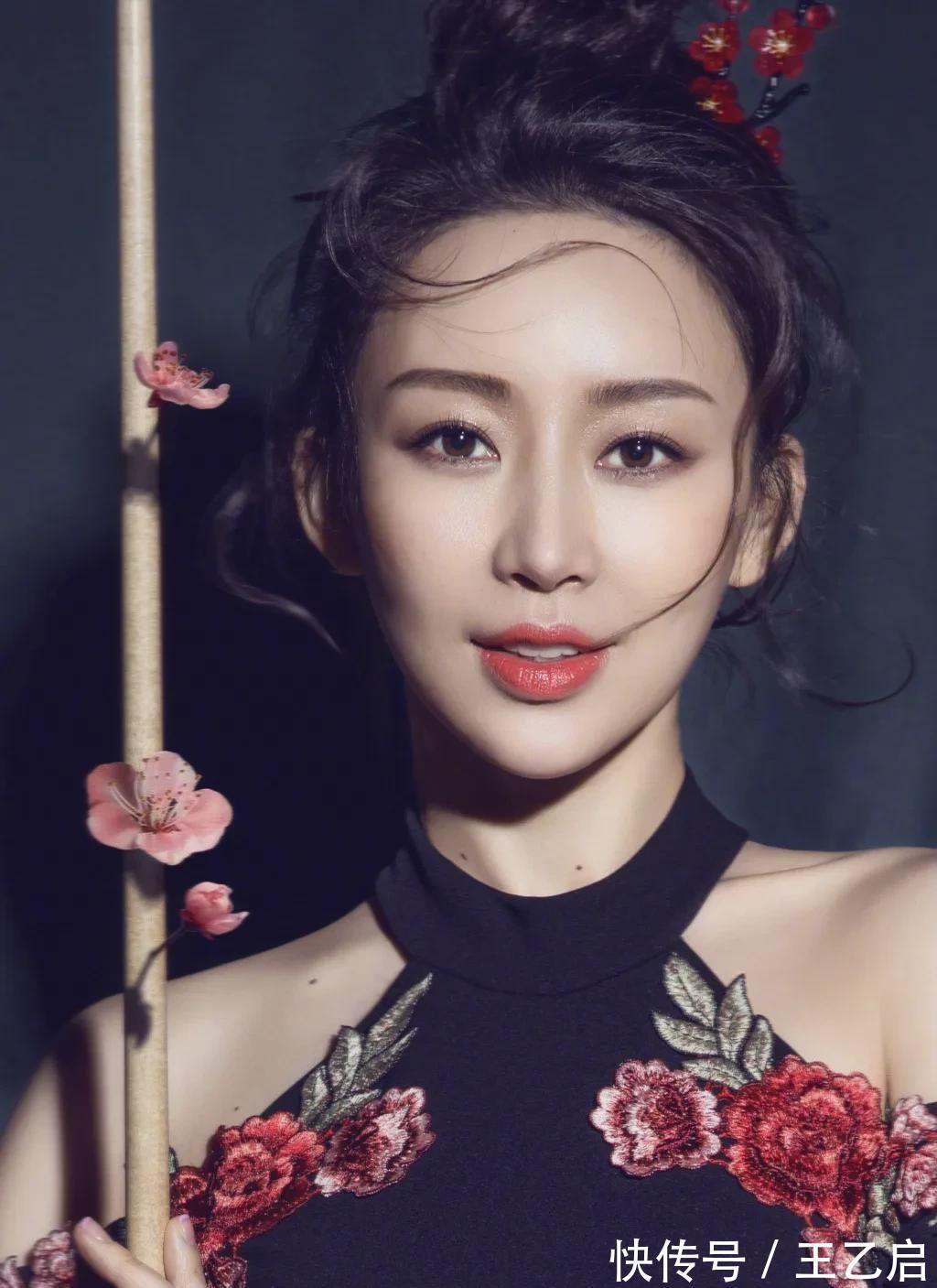 九球天后|潘晓婷安慰催婚的父母:好女不愁嫁,以女儿这条件,你们就瞧好吧
