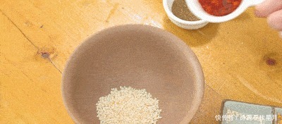 3块钱成本,2分钟搞定!香辣过瘾,最省心的下饭菜