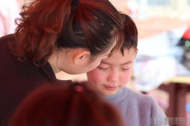 孩子|李玫瑾当孩子学会顶嘴时,家长多说3句话,孩子以后会来感激你