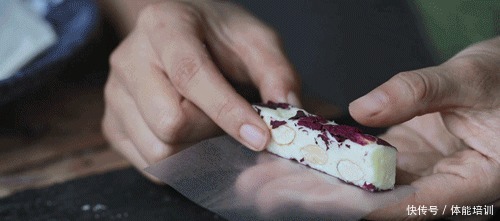 做一桌玫瑰,送给我最爱的你们~