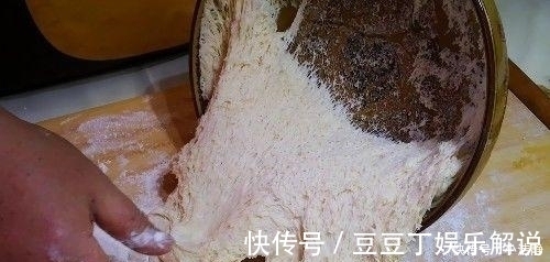 泡打粉|简单实用的发面小窍门，10分钟发好面，蒸馒头包再也不用等