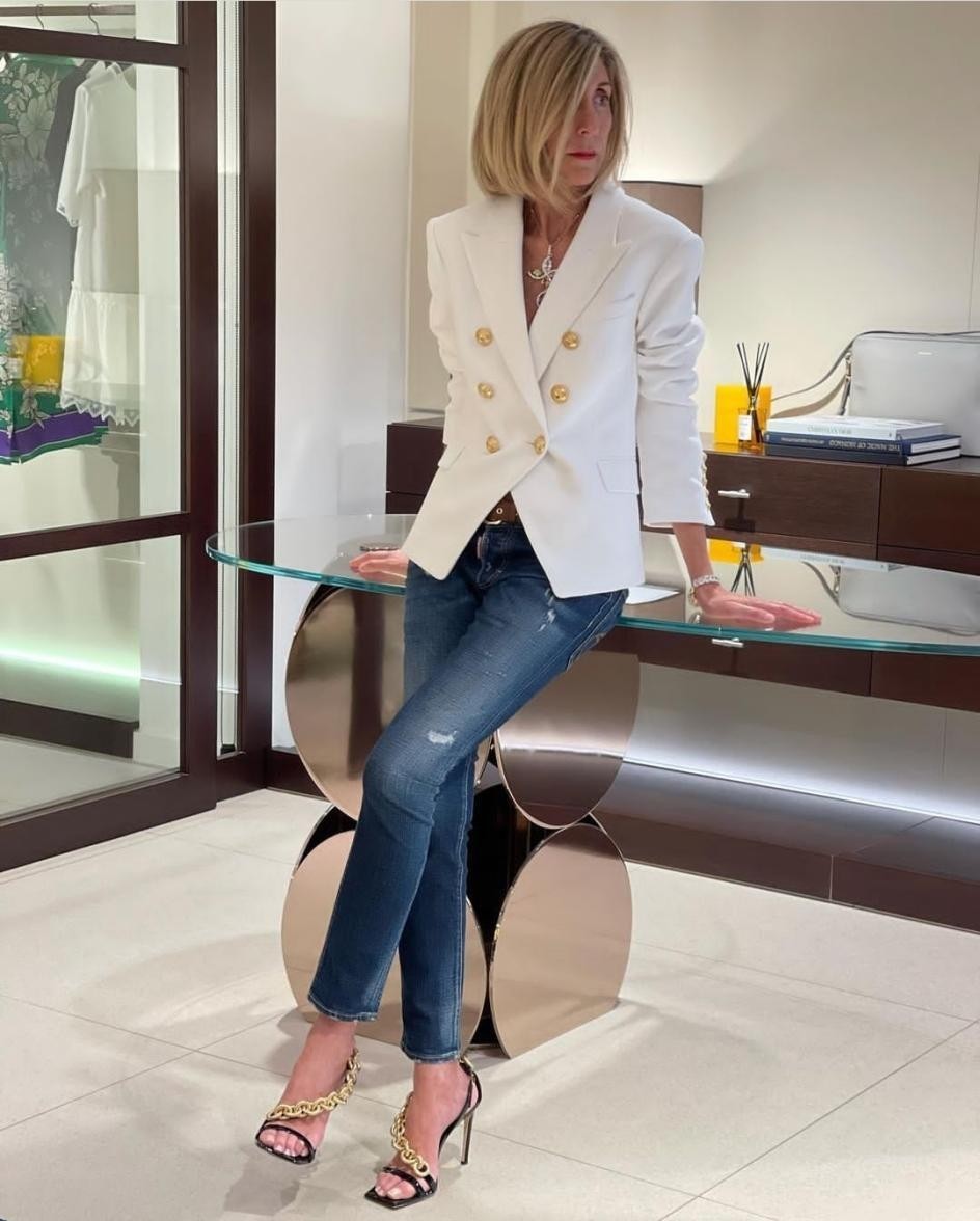 舒适感|50+的女人该明白了,学会为搭配做“减法”,你才能美得高级