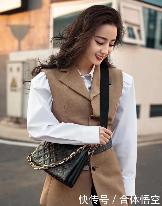 烂大街的包包别背了!2021春夏最流行的是这些