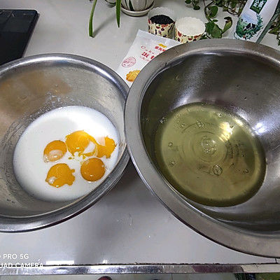 黑芝麻戚风蛋糕