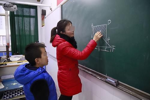 学习成绩|孩子如果有这四个特征，学习能力不会太差，偶尔贪玩也没问题