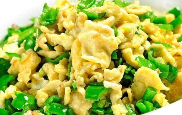 益气补虚|气温持续下降孩子身体变得虚弱，多吃绿色菜，益气补虚身体棒