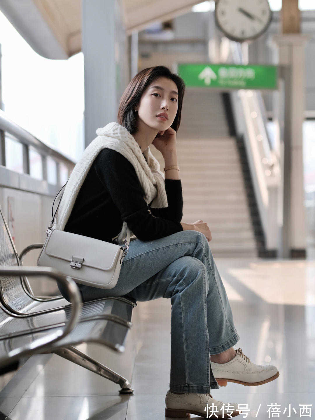 春季 春季的牛仔裤不知道怎么穿?学会这几大搭配思路,让你时尚度飙升