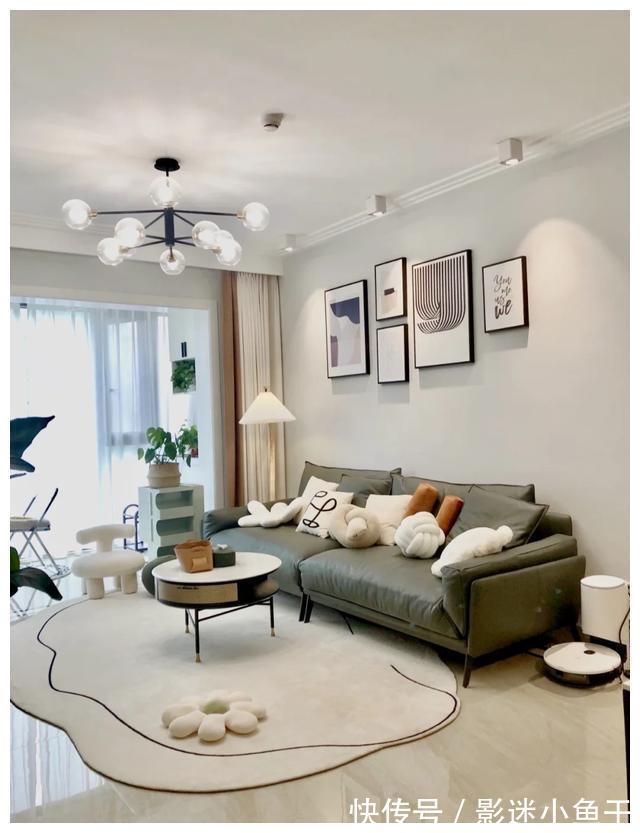 收纳|越来越多人装修不吊顶,学学她家,全屋只走石膏线,照样大方漂亮