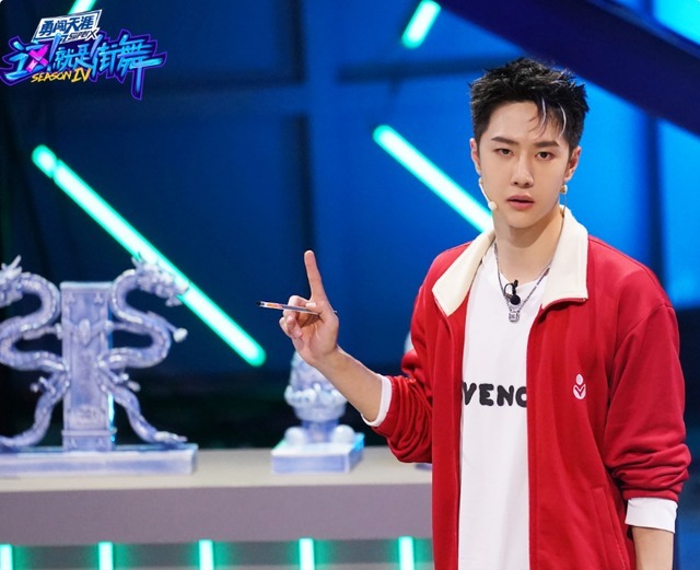 王一博|劉憲華大比分取勝,王一博“慘敗”輸了比賽,人格魅力得到滿分