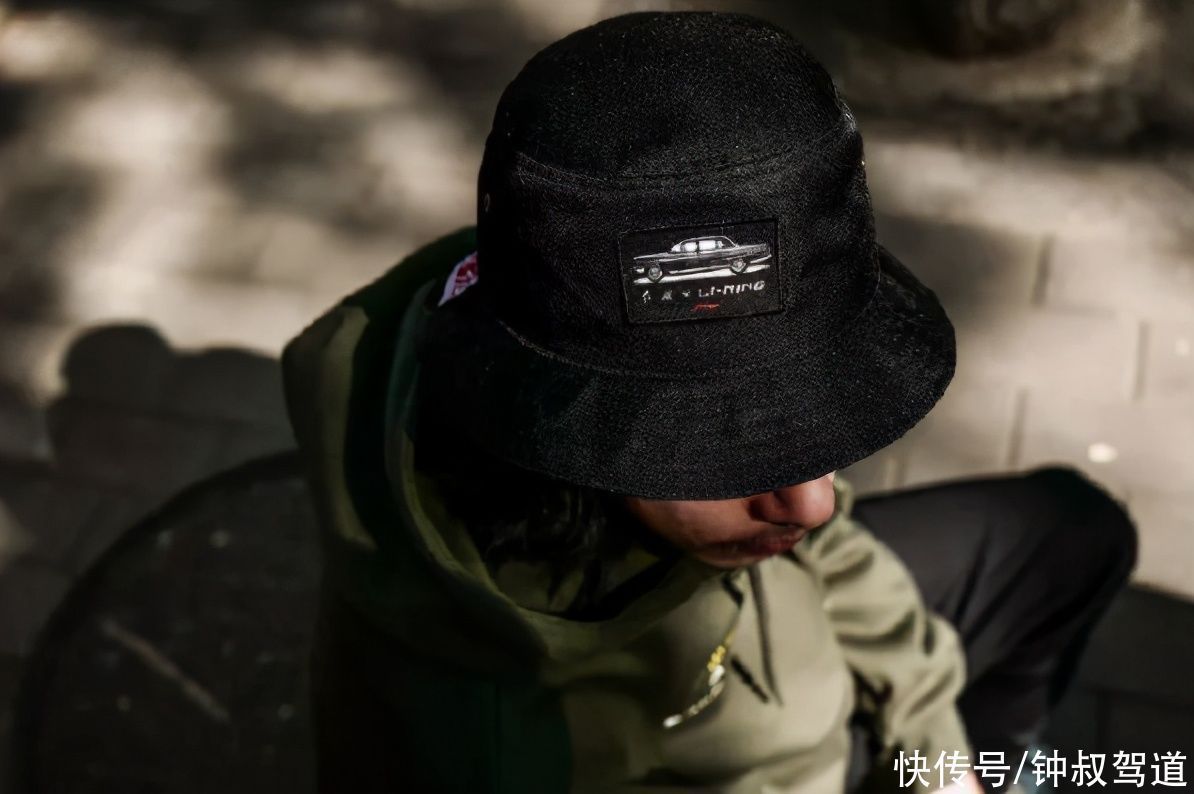收藏家 潮牌联名卖到爆,这几款车圈联名,你知道几个?