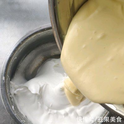 戚风蛋糕|这么好吃的糯米戚风蛋糕杯做法，现在知道还不晚