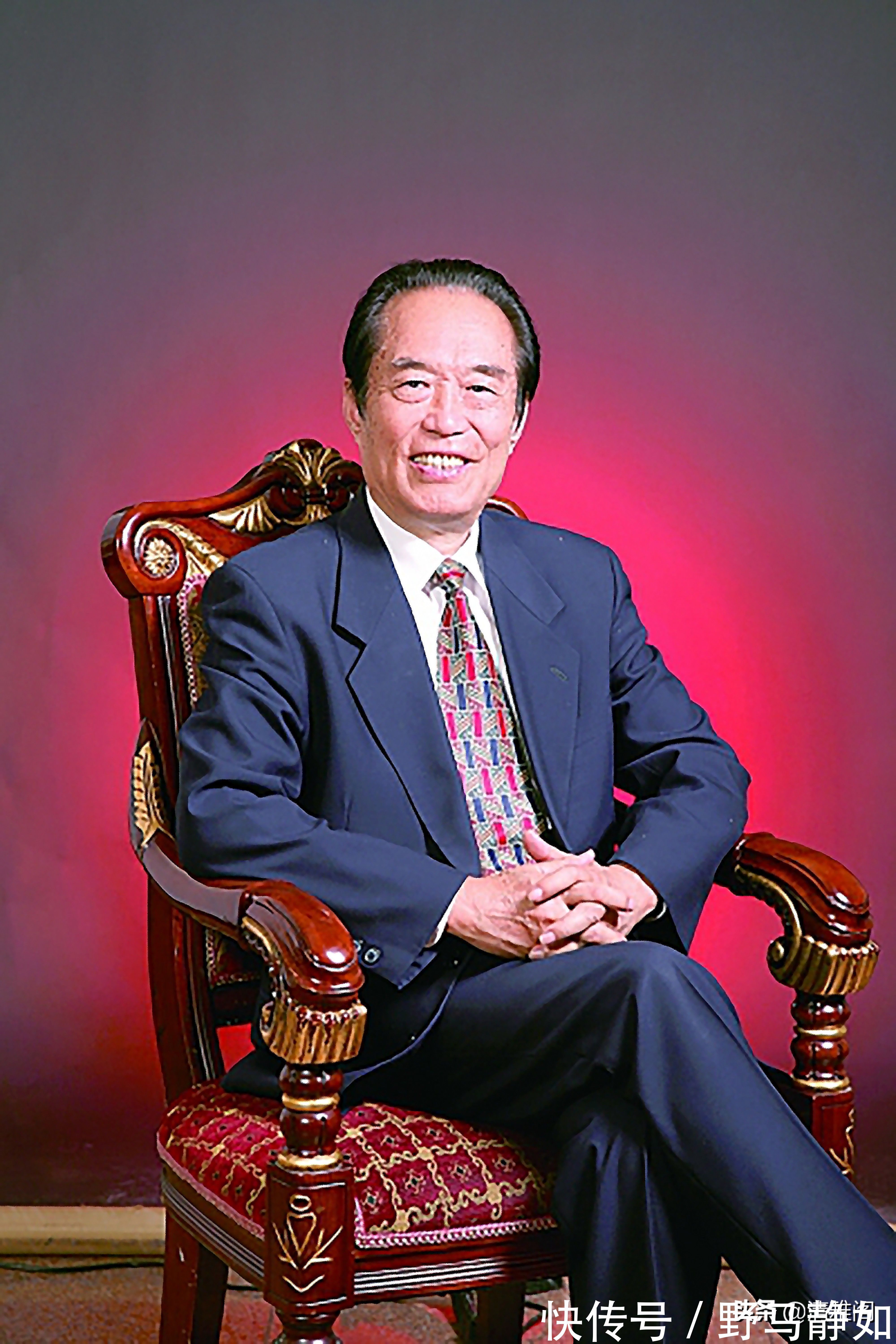 欣赏!著名历史学家阎崇年,9幅书法作品真迹欣赏,网友:一手江湖字