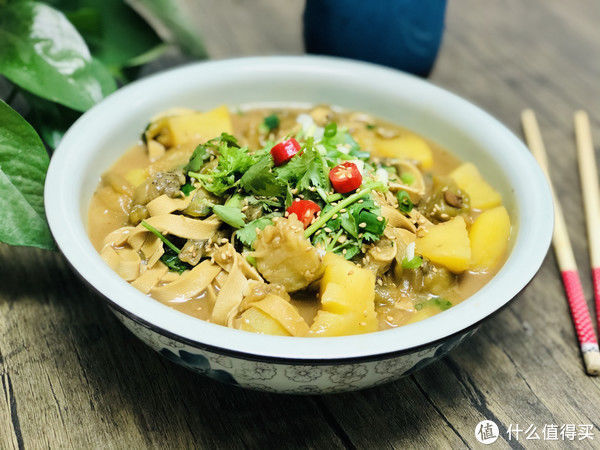 老爷子|夏天吃黄瓜、番茄不如它,每斤不到1元钱,营养丰富,老爷子爱吃