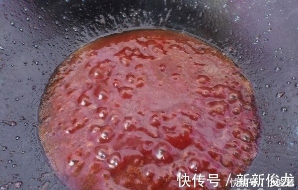 水煮|大虾别只用水煮,一道网红菜,8分钟搞定,好吃到舌头都要掉了!