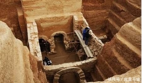 山村挖出秦朝大墓,墓中挖出神秘黄金鸟,专家无法做出解释