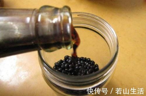身体健康|醋泡黑豆有什么作用?可别小瞧它,很多养生朋友都在吃!