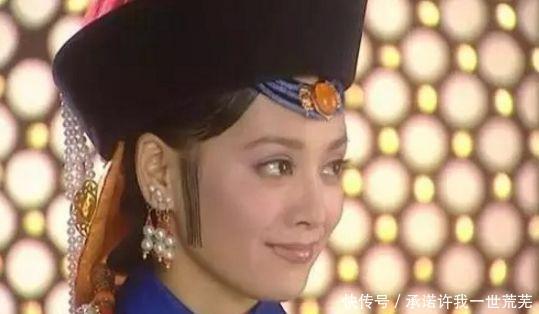 龙袍|她是历史上唯一穿着龙袍下葬的女子,衣服还是皇帝赏的!