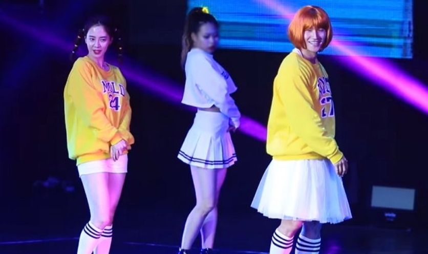 《RM向前冲》宋智孝向金钟国求婚，多少玩笑话，藏着真心话！