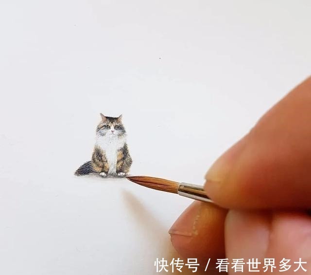 瓜子#惊爆眼球!60岁帅大爷在头发丝上画画,米粒、瓜子都给他当画布!