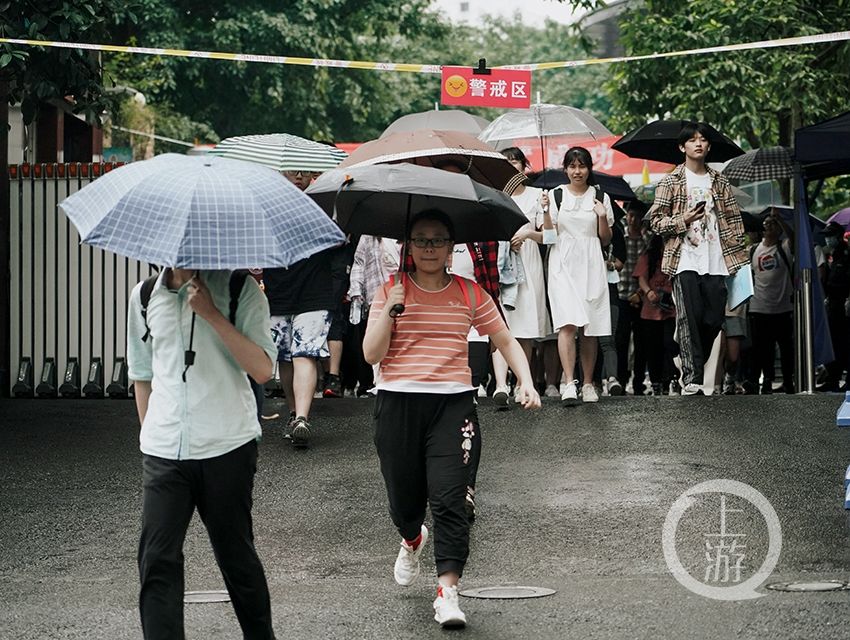 鲜花|高考结束！前面是星辰大海，奔跑吧，少年！