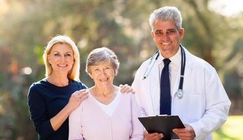 月经|女性多少岁绝经合适？提醒：不早于这个年龄对身体或许更好