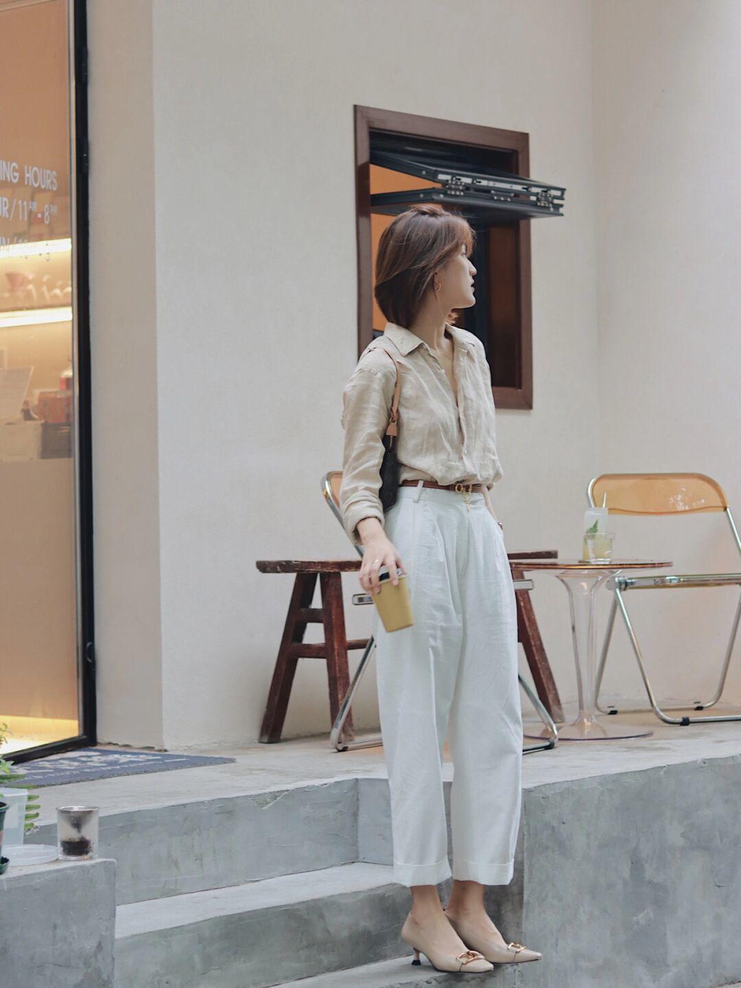 西装外套|秋冬不费力穿搭,格纹西装+黑色铅笔裤,高级又时尚!