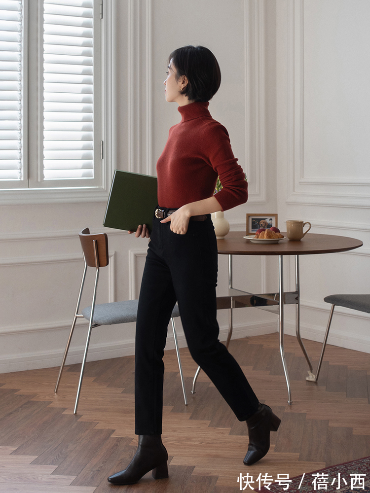 九分裤|女人步入中年也别乱穿,建议入手一条“九分裤”,显瘦又显高