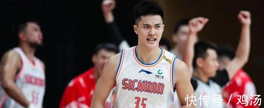 cb又帅又能打!CBA“汕大杜兰特”31分创纪录,各数据均提升成惊喜