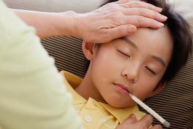 降温|宝宝突然发烧?多半是“幼儿急疹”,退烧后免疫力会成倍提升
