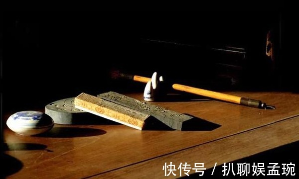 科举考试|9岁村童科举考试迟到，考官刁难出一上联，他机智反驳，出一下联