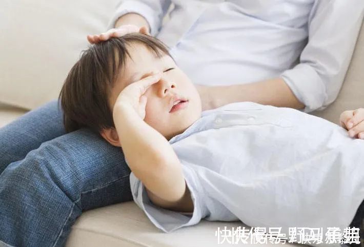 智商|你家娃智商被睡姿暴露了!睡时若有这4种表现,高智商没跑了