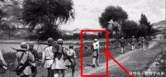 打胜仗|老照片:这才是八路军打胜仗后真正的样子?电视里可没这些镜头