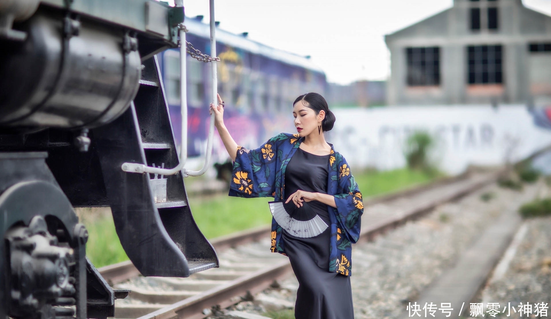 为什么有些女人50岁了，看起来依然很年轻？与这四点有关