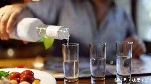  发生|每天喝一杯白酒的人，身体或许悄悄发生3个“可喜”变化，看看吧