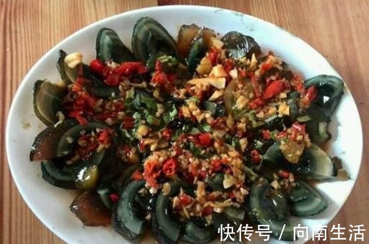 酒鬼|中国有名的“下酒菜”，酱牛肉最为诱人，吃过三种以上就算酒鬼了