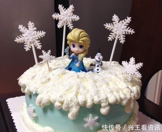 蛋糕|当蛋糕遇到二次元“汪叽”都被羡羡迷晕,艾莎公主更是可爱到爆