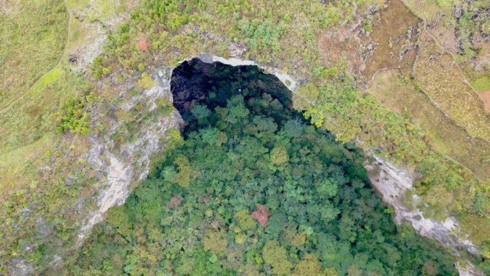 世上|世界第一!28个大坑,全世界极限运动大神一生最想去的地方!