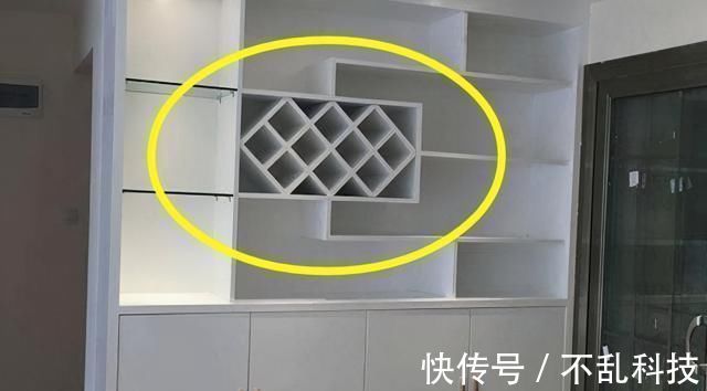 酒柜|人家这些地方千万不要做柜子，当初不停劝告，现在后悔都晚了
