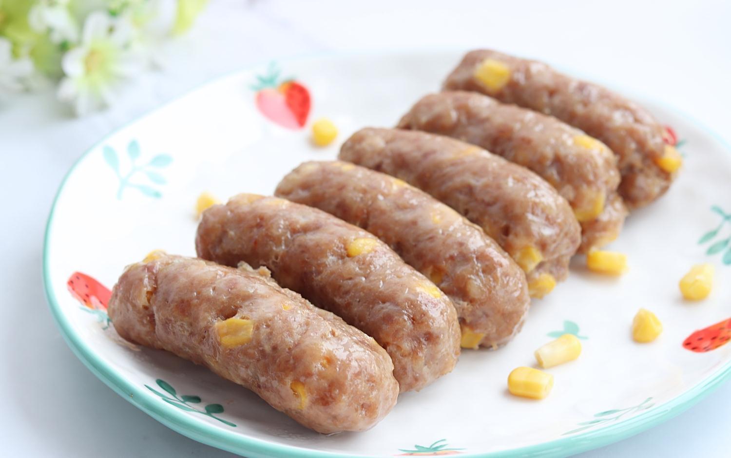 自制玉米肠，方法很简单，没有添加更健康，大人孩子都能放心吃