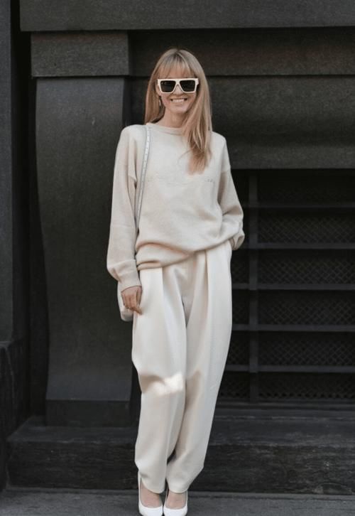 最近火了一种颜色，叫“奶枣色”，显白提气色，很适合黑黄皮