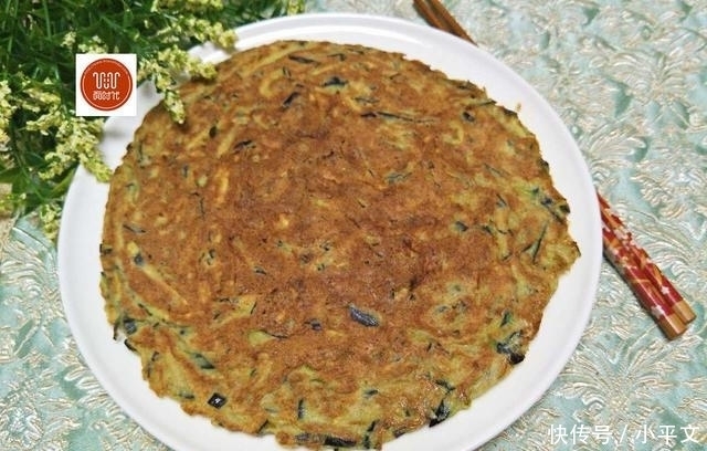 茄子别再炒了,换种吃法比炒着吃营养翻倍,上桌大家抢着吃!