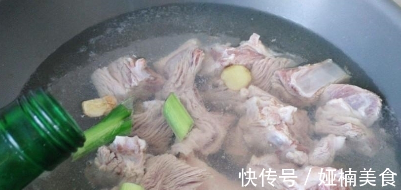 烹饪方法|不焯水不能吃的4种食物，很多人不懂，难怪肚子疼，后悔没早知道