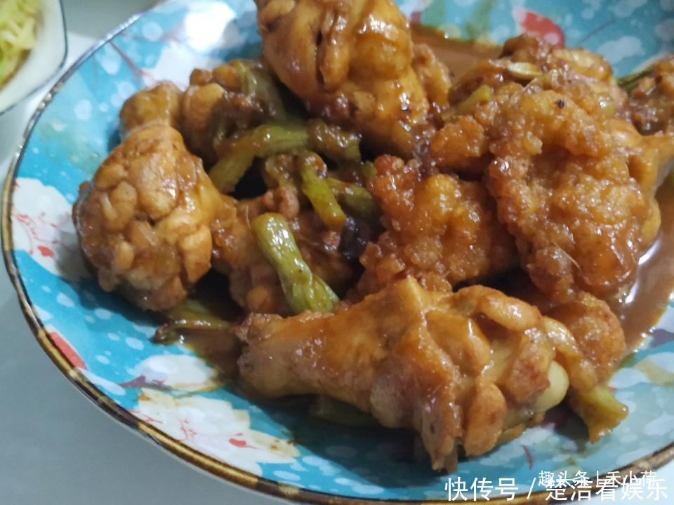 美味|孩子点名的晚餐,半小时匆忙准备3菜1汤,简单美味吃的舒服