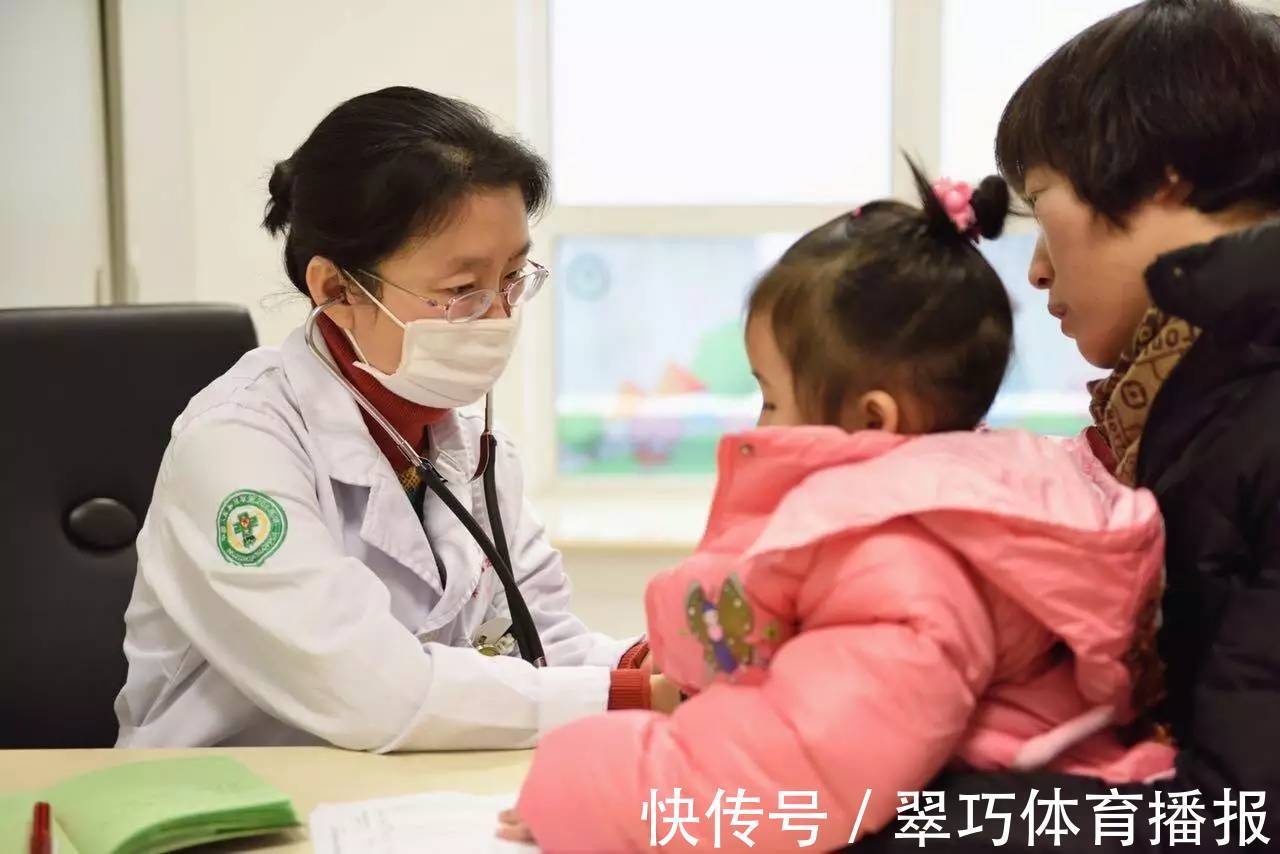 小宝宝|秋冬季节,孩子有两个地方怕冷,父母要是不注意,会害了孩子的