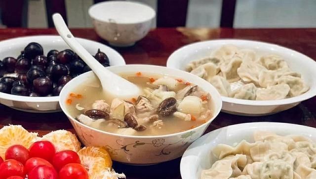 东北婆婆手真巧,每日晚餐换花样,儿媳拍照发圈,网友看馋了