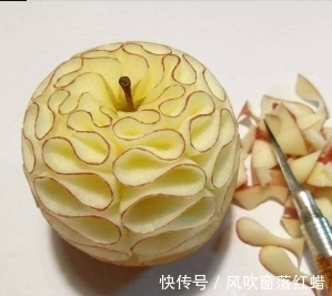 |搞笑GIF趣图:确认过眼神，是打不过的人快跑！