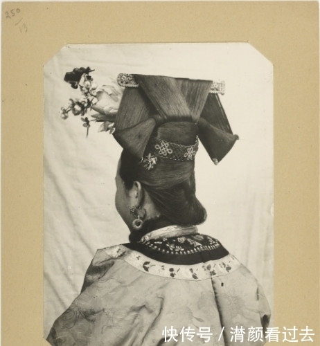 清朝|清朝珍贵老照片:女子真实发型,绝对不是清宫剧里那样!