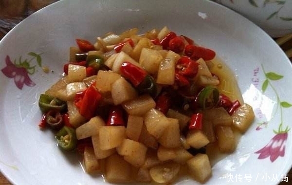 奶奶|立冬后腌萝卜最合适,奶奶腌制20年的秘方,好吃到拿肉都不换